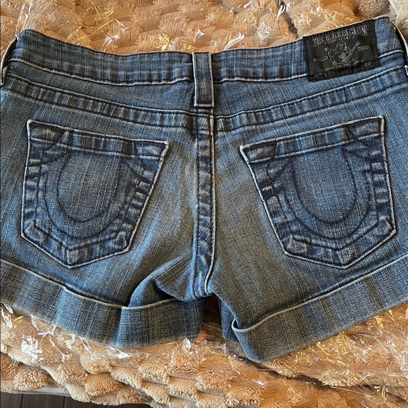 True Religion Preloved… size 28 Authentic - Picture 6 of 7